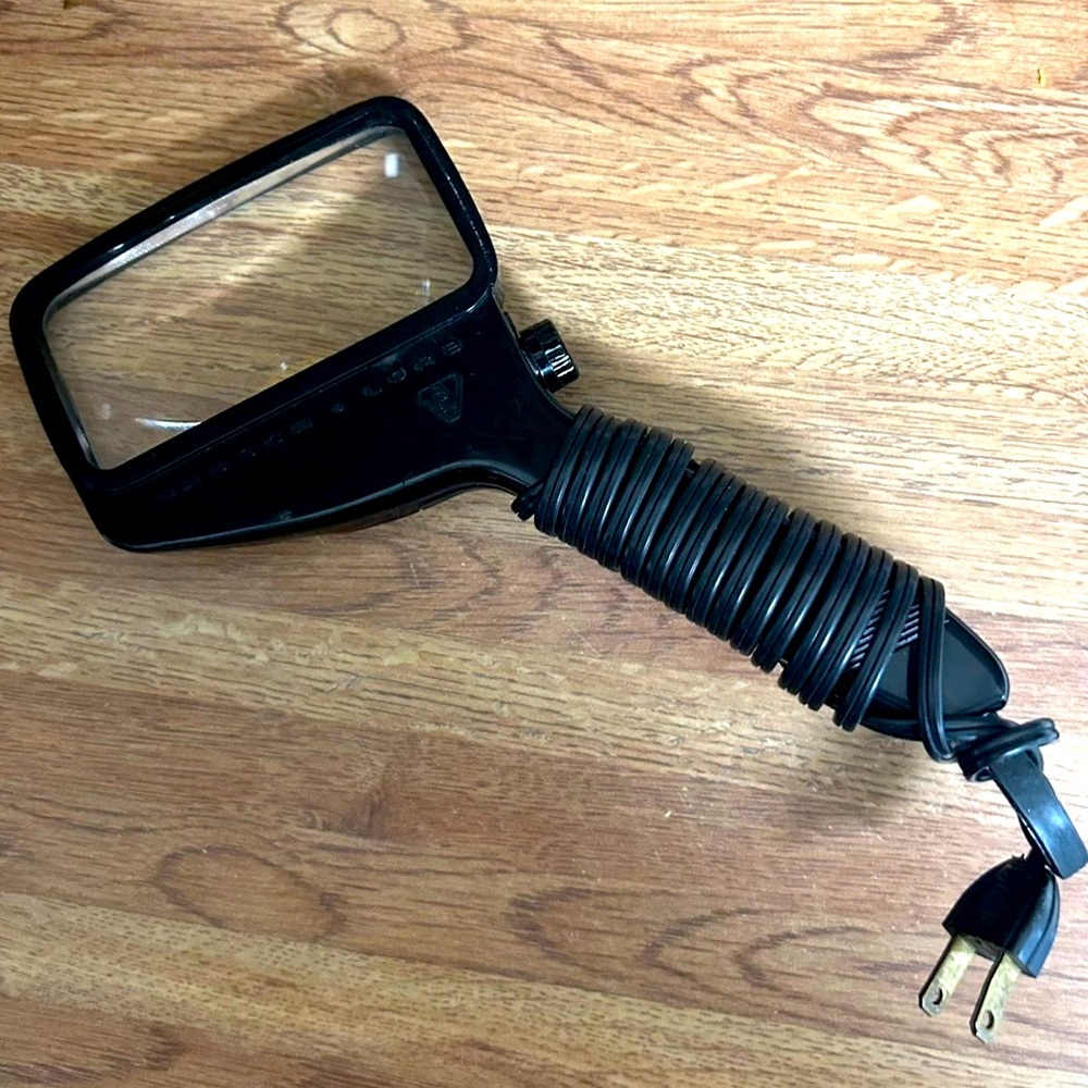 Vintage Bausch & Lomb magnifier electric handheld